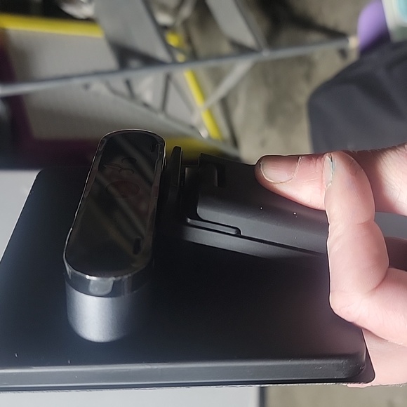 Logitech web cam - Picture 2 of 3